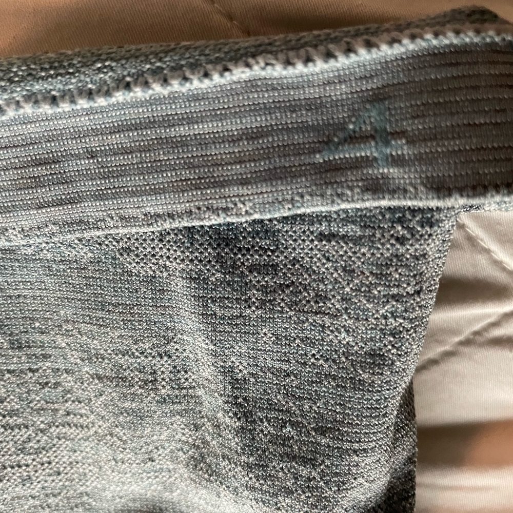 Lululemon Swiftly Tech Size 4 - image 4